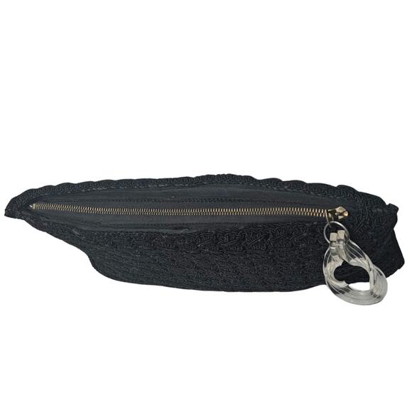 1940s Maxi Clutch Bag Large Black Crocheted Cord Vintage Lucite Toggle by Conmar - Picture 4 of 8